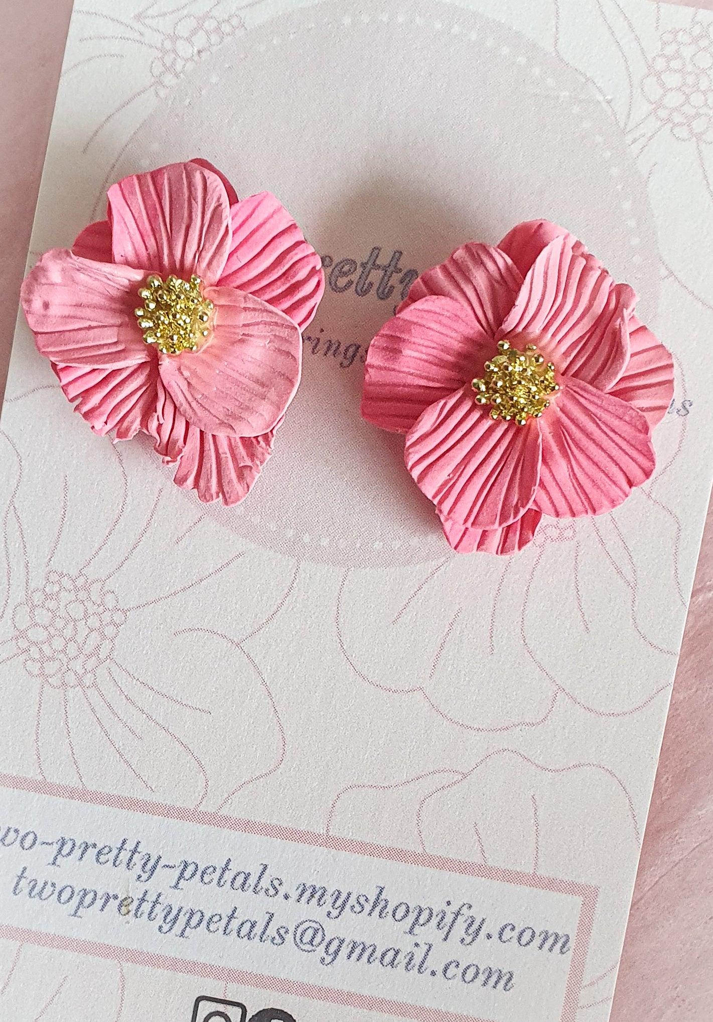 Pink paper flower