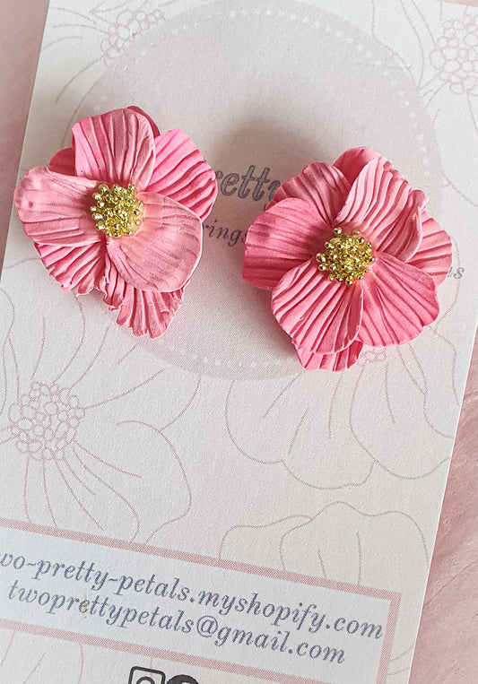 Pink paper flower