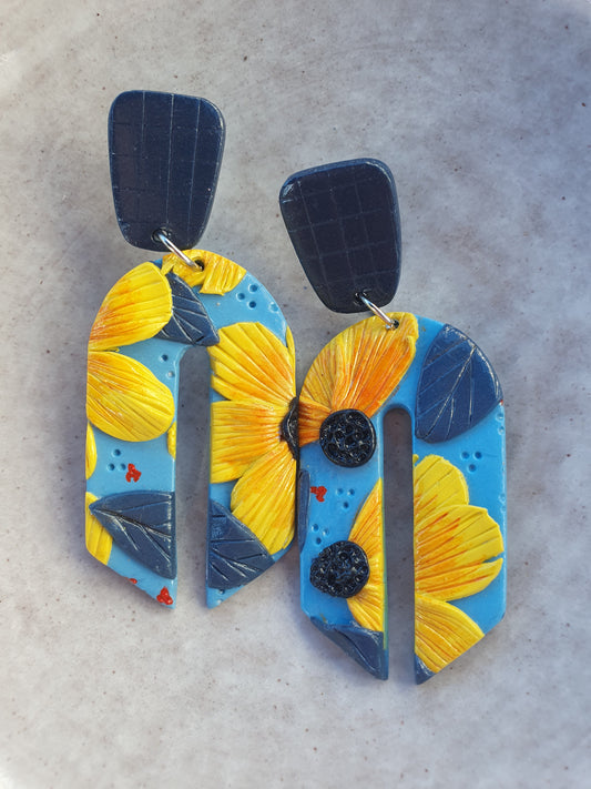 Blue Yellow Daisy #2